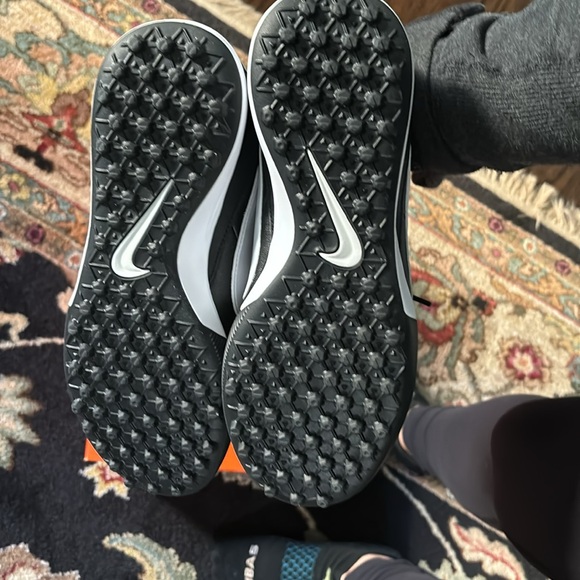 The Nike Premier III TF - Picture 5 of 8